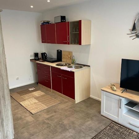 Ferienwohnung Nora Mit Blick Auf Den Ribnitzer See Zewnętrze zdjęcie