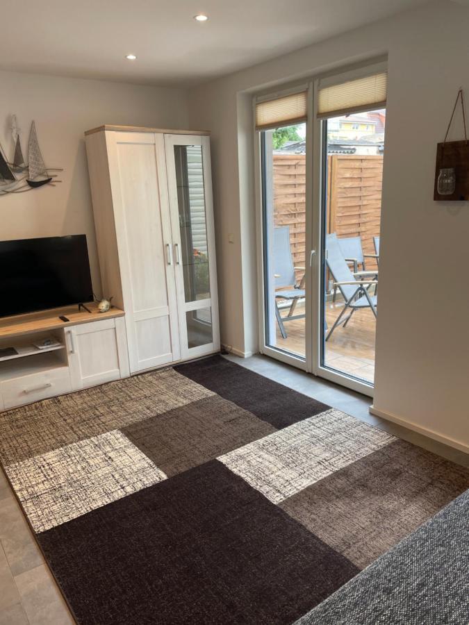Ferienwohnung Nora Mit Blick Auf Den Ribnitzer See Zewnętrze zdjęcie