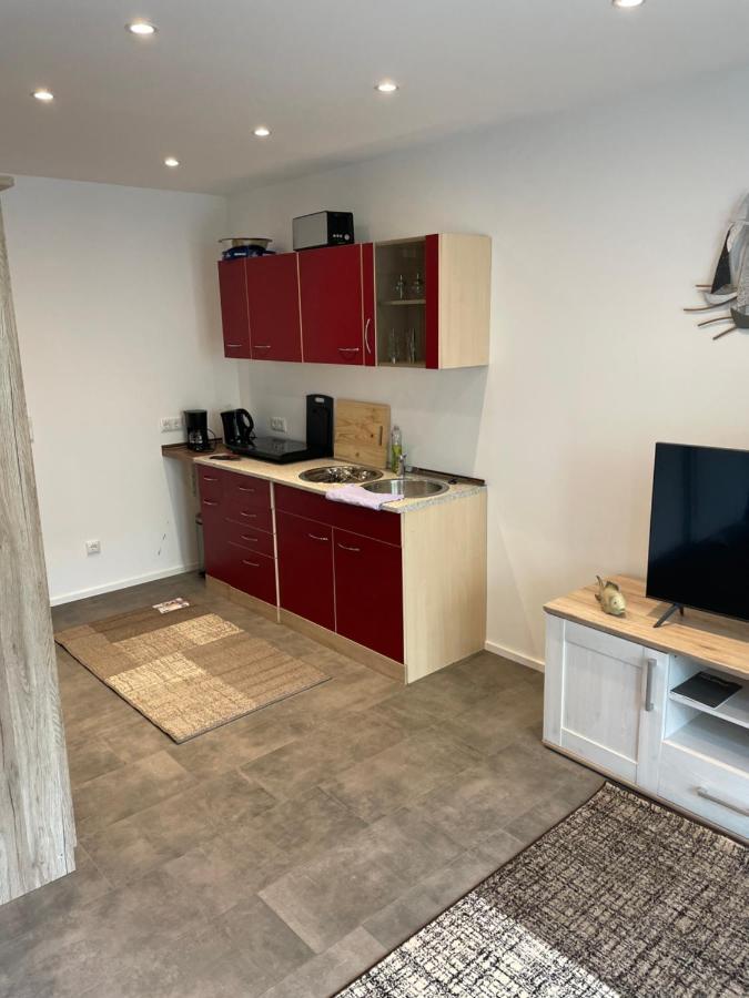 Ferienwohnung Nora Mit Blick Auf Den Ribnitzer See Zewnętrze zdjęcie